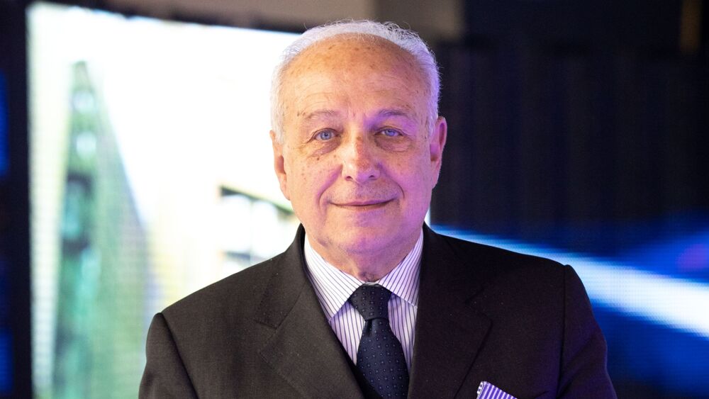 Ritratto ufficiale dell'on. Raffaele Stancanelli